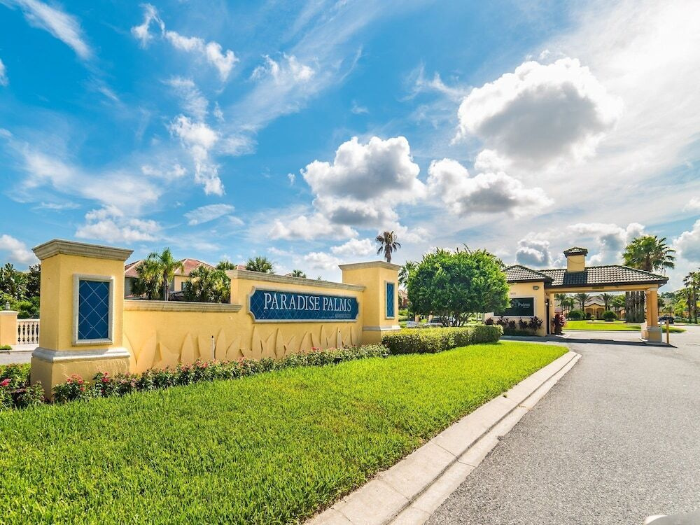 Paradise Palms Resort - 4 BR Townhome Private Pool - FVV 40478