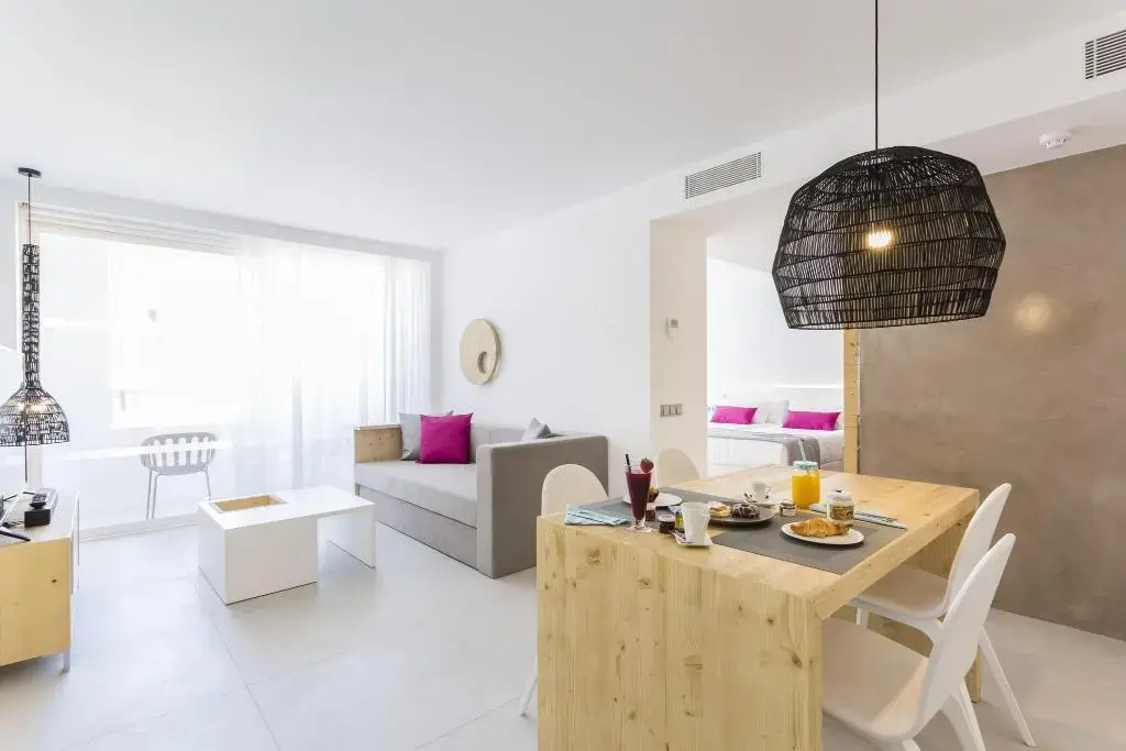 One Ibiza Suites - Général