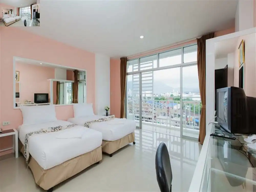 Hotel photo 2