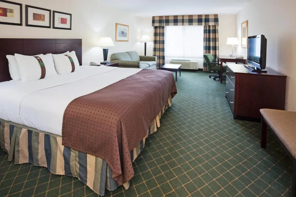 Holiday Inn & Conference Center Marshfield by IHG - Chambres