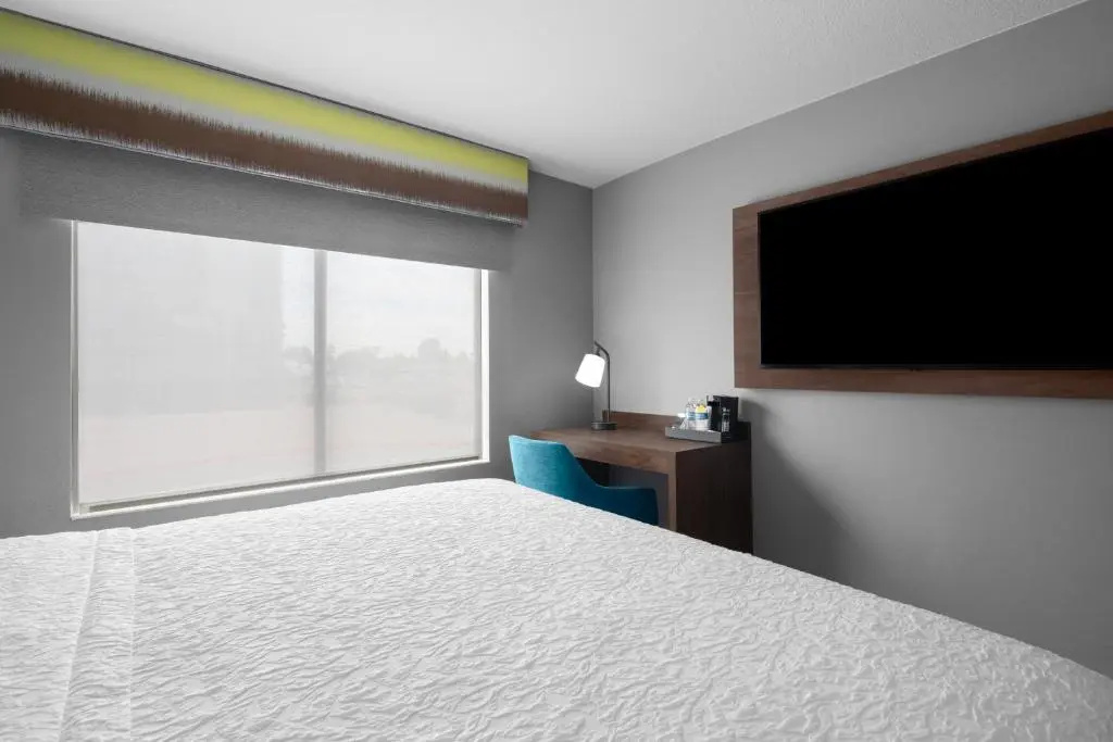 Double room (full double bed)