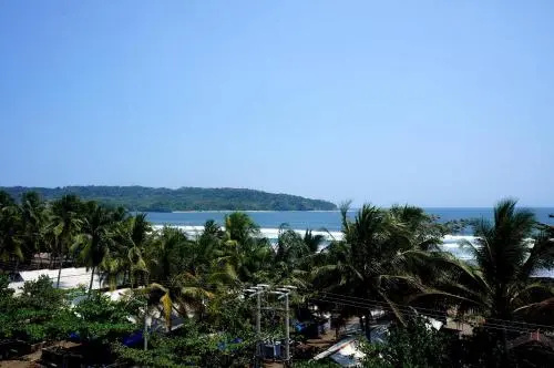Beach & Waterfront