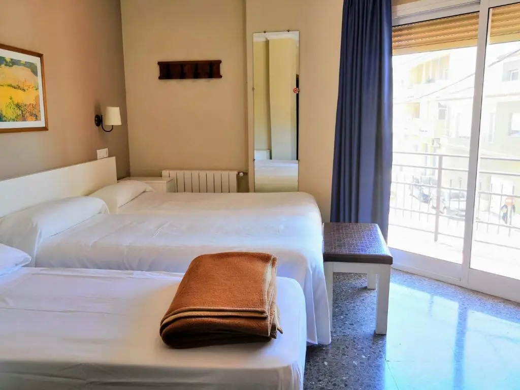 Standard Double room (full double bed)