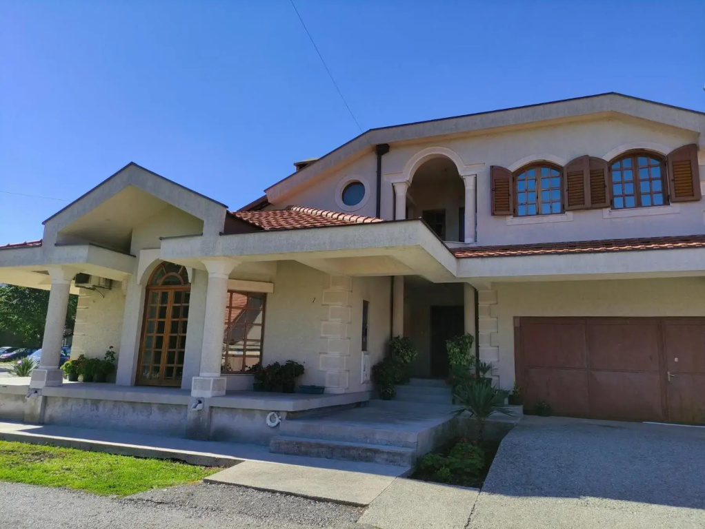 Luxury Home Cetinje