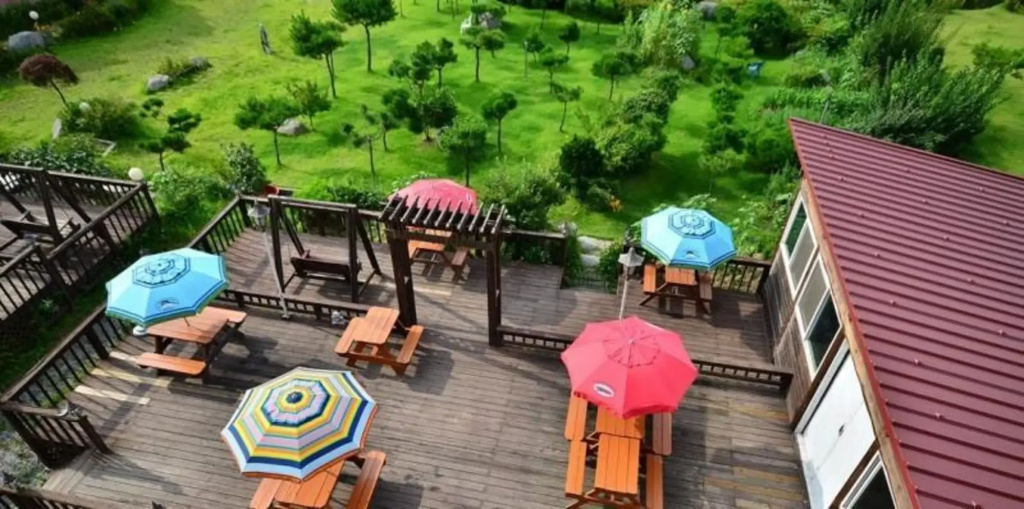 Namiseom Lake Pension