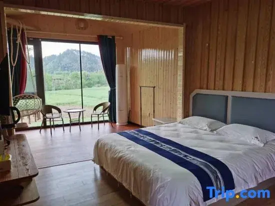Standard Double room with mountain view (full double bed)