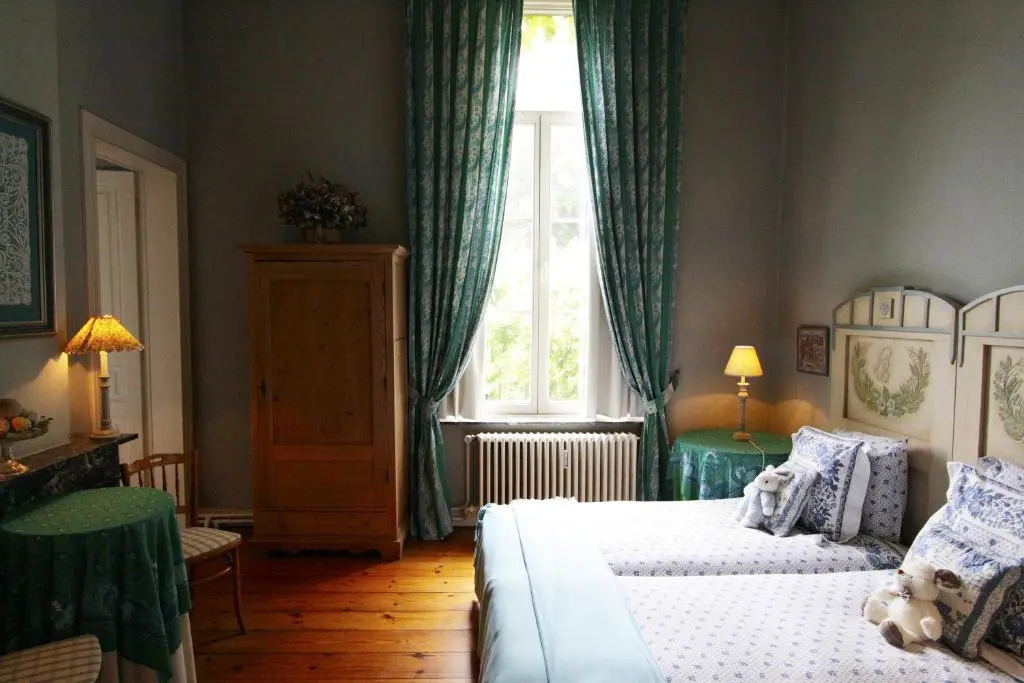 Home Fleuri Guesthouse - Chambres