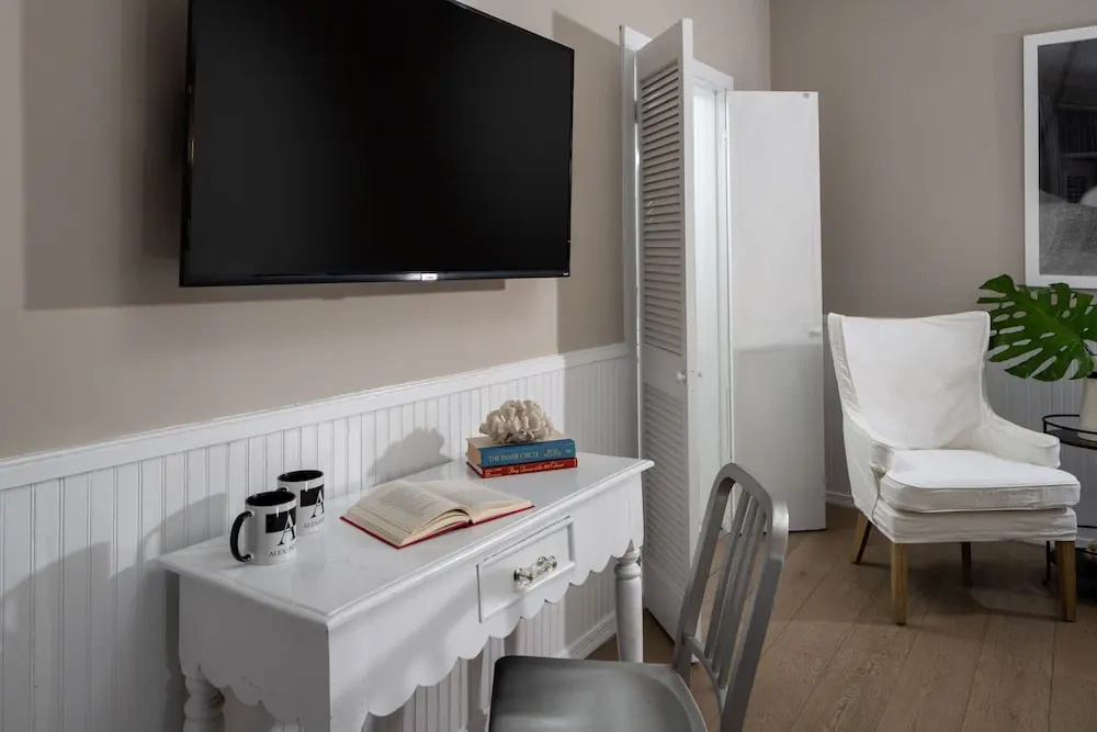 Alexander's Guesthouse - Adults Only - Chambres
