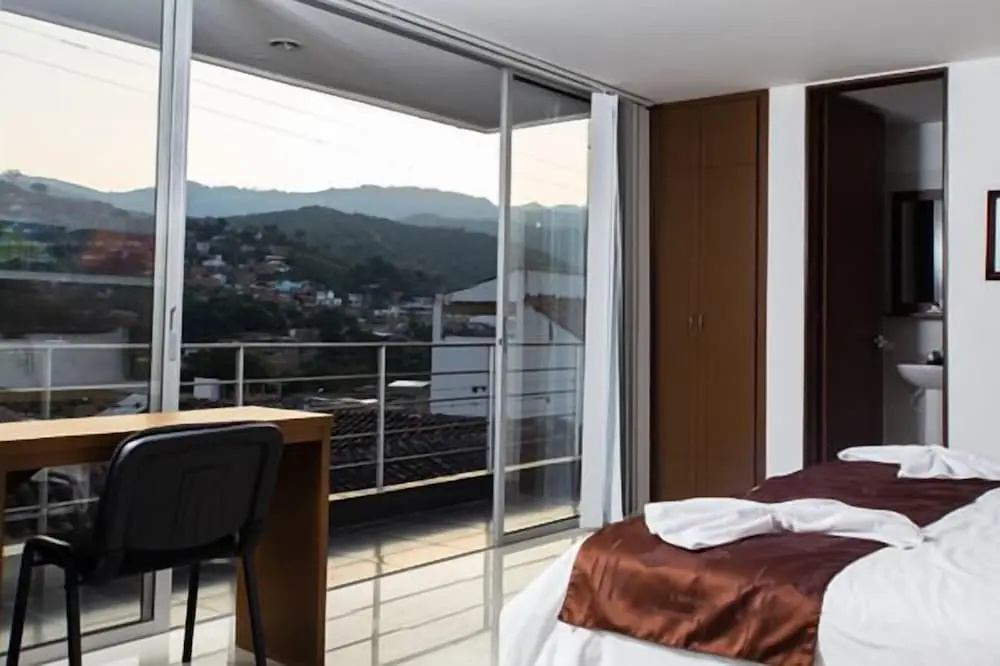 Hotel Tarigua Ocana - Chambres