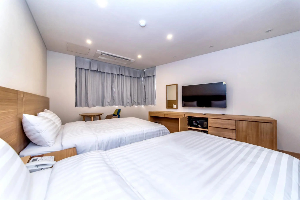 Bk Hotel Jeju - Chambres