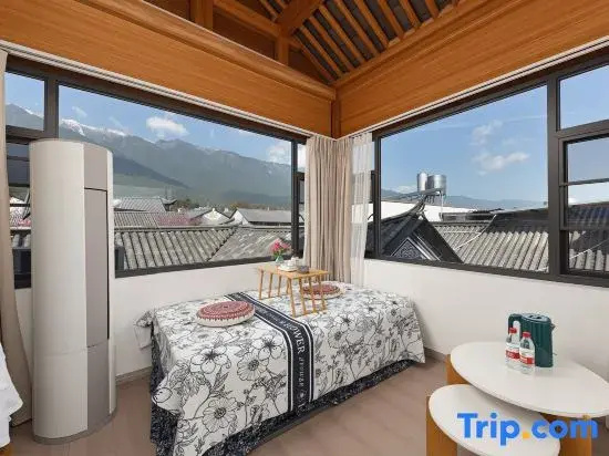 Standard Double room with garden view (full double bed)