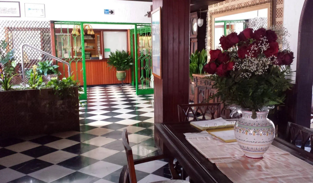 Hotel photo 14