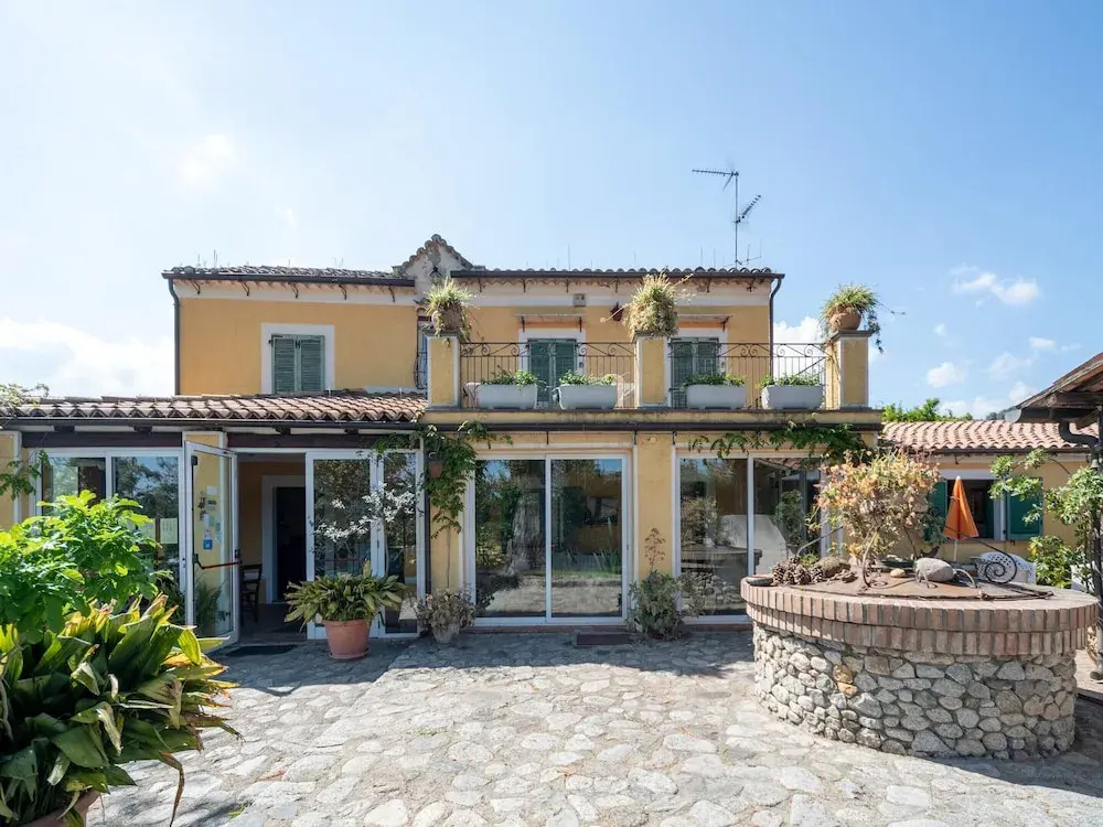 Holiday Home in Stilo With Pool & Views