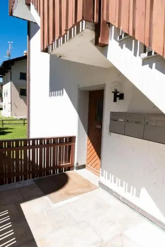 Balcony & Terrace