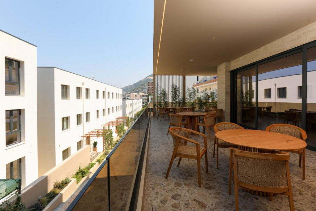 Hotel photo 12
