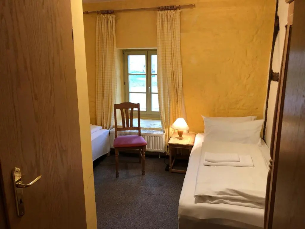 Standard Double room (twin beds)