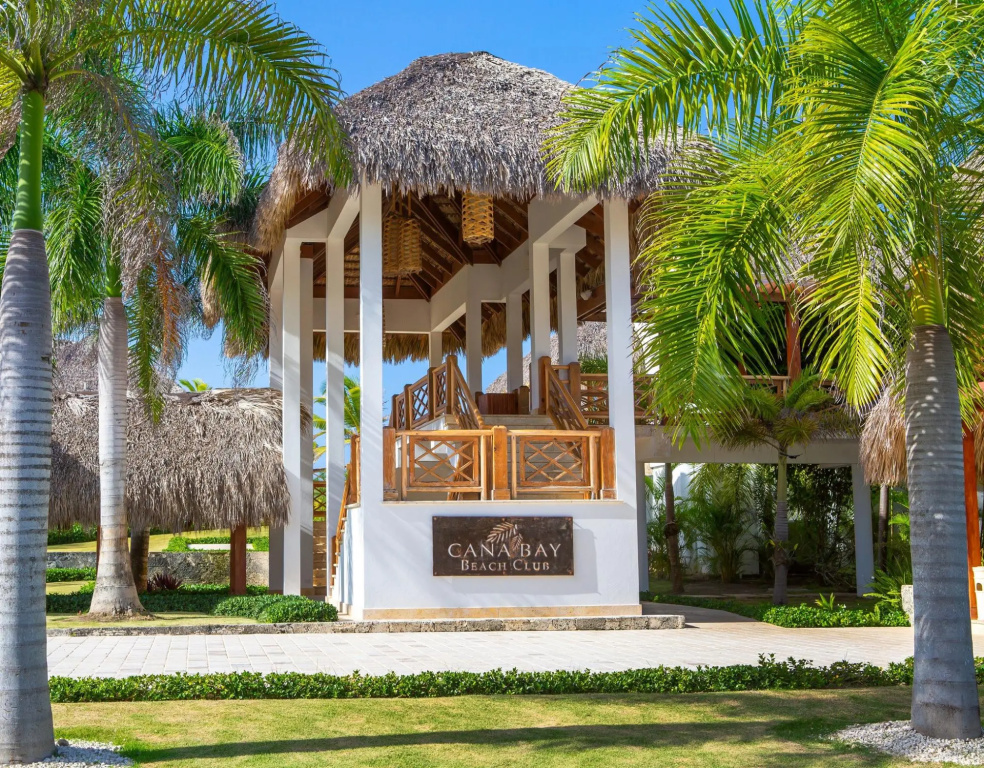 Pool Views Apartment Star Condos Cana BAY Resorts