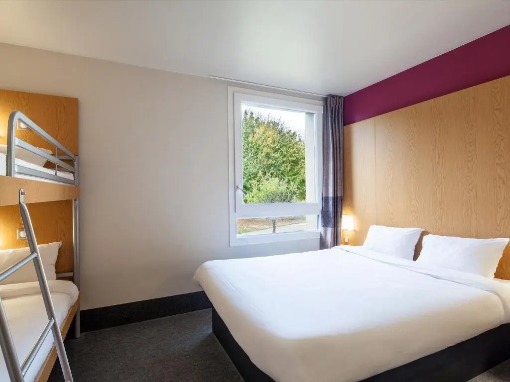 Quadruple room