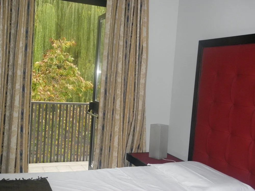 Hotel Gari - фото 3