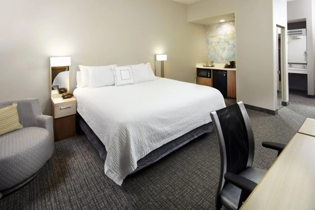 Courtyard by Marriott Detroit Brighton - Général