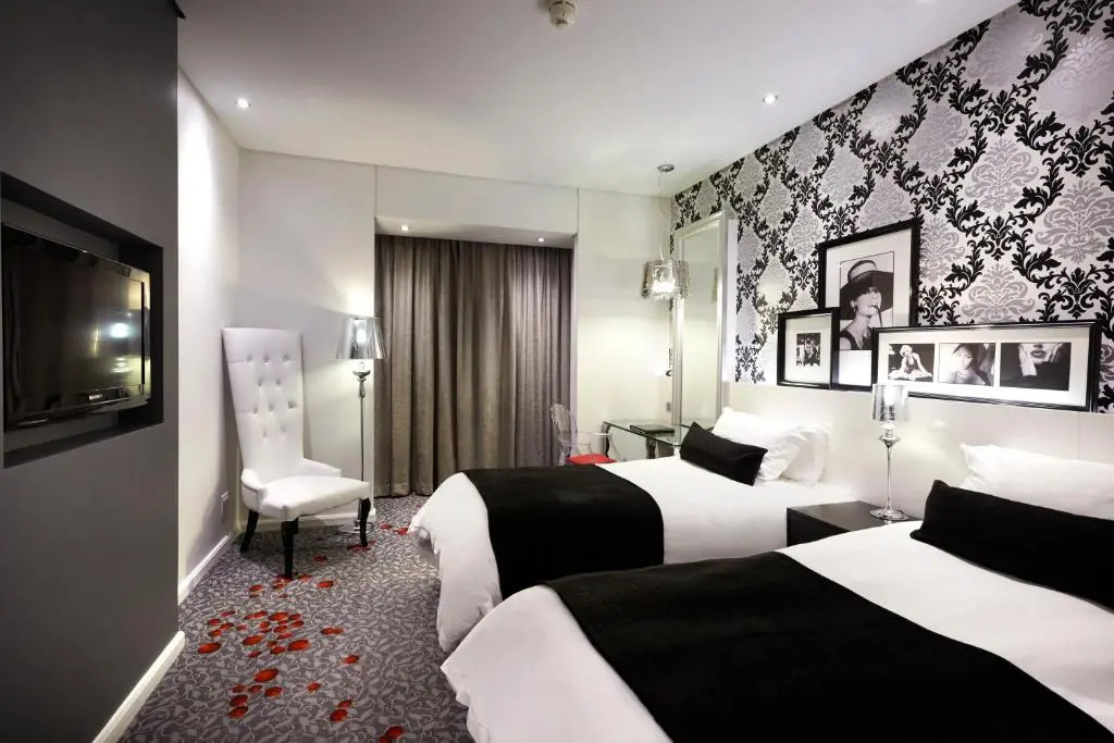 Protea Hotel Fire & Ice by Marriott JHB Melrose Arch - Chambres