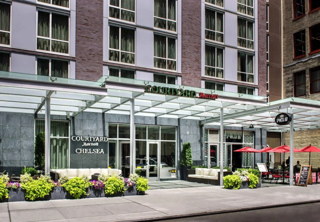 Courtyard by Marriott New York Manhattan / Chelsea — фото