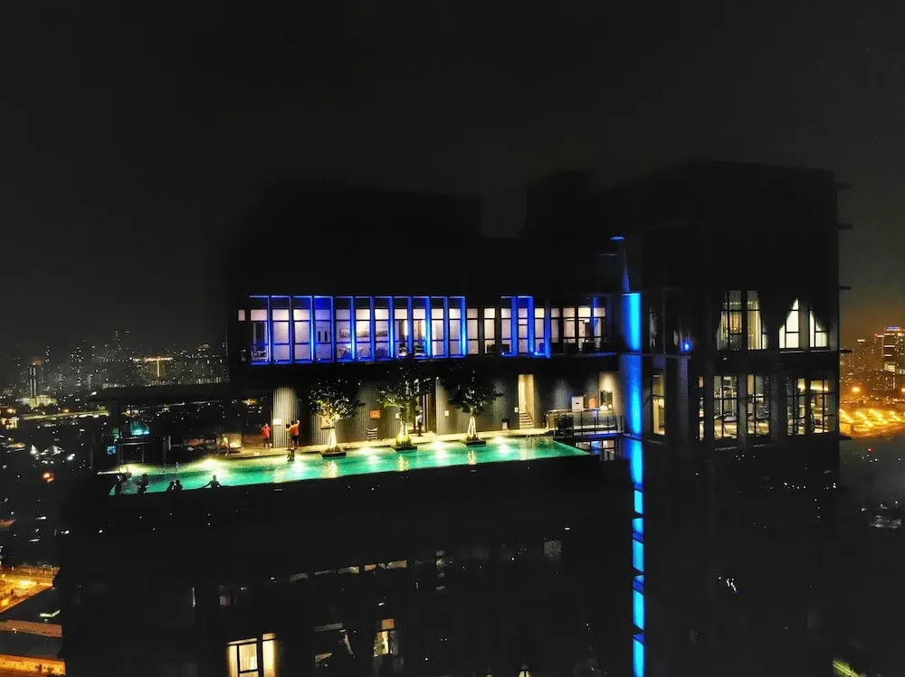 Expressionz Suites KLCC by Like Home