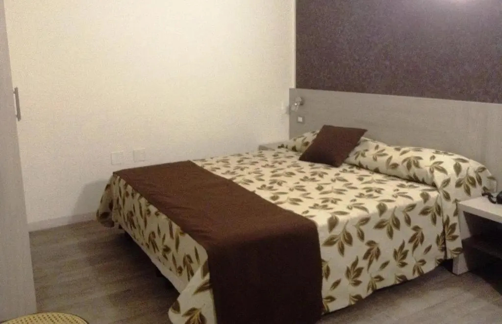 Hotel Holiday - Chambres