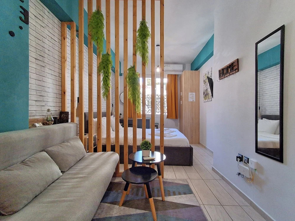 Stylish studio in Thissio near Acropolis