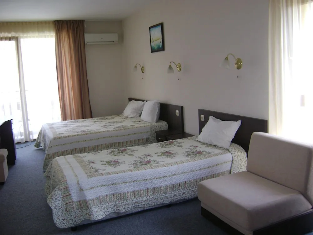Hotel photo 7