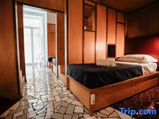 Bed in Dorm