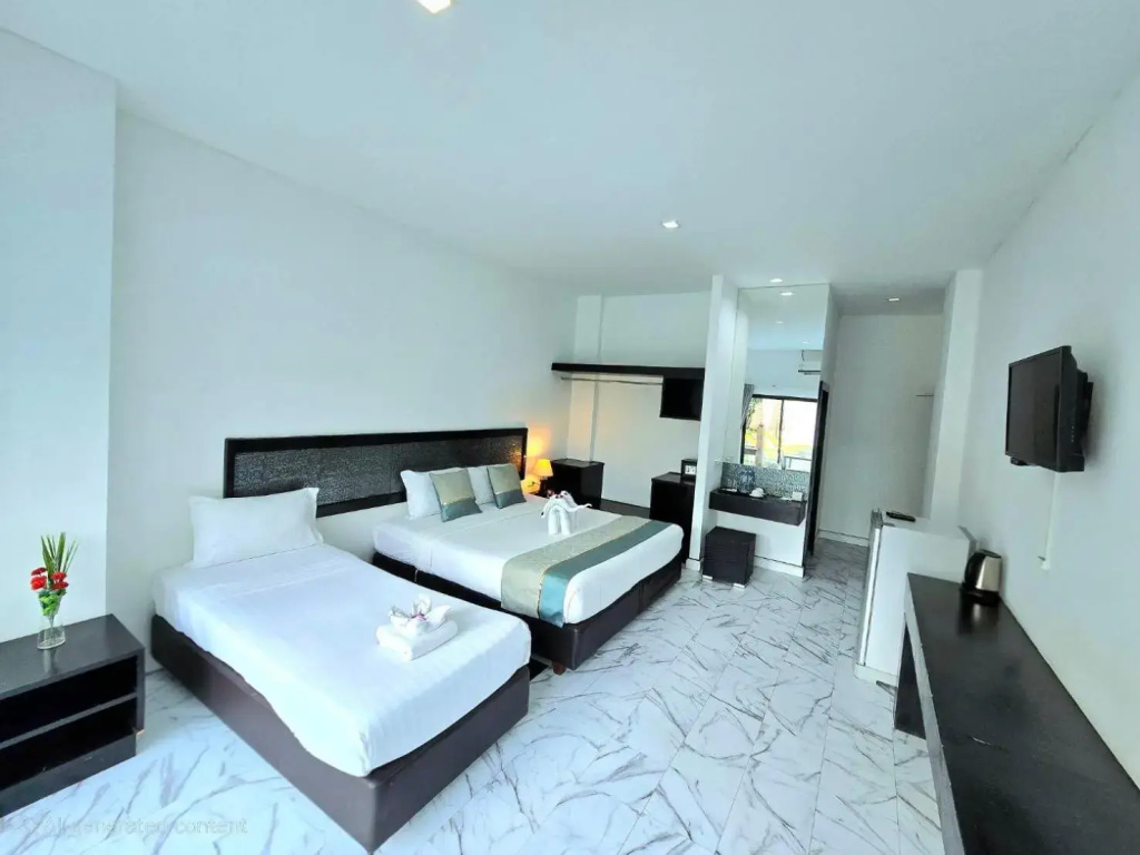 Hotel photo 32