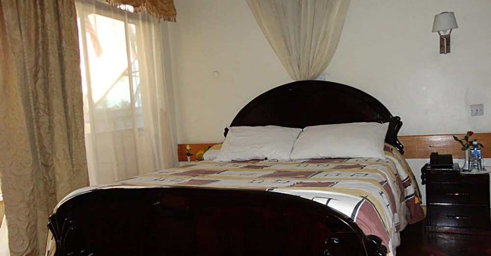 Bontana Hotel by null
