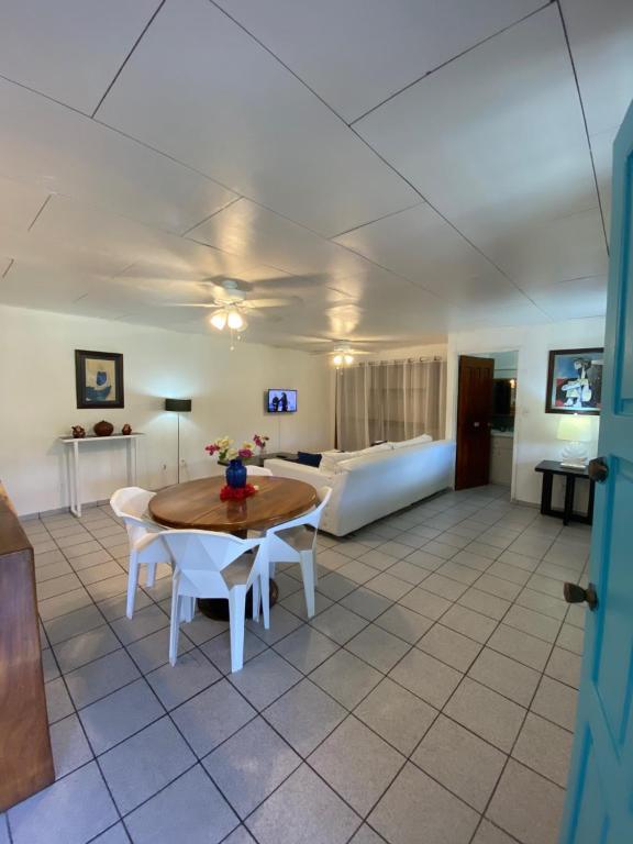 Hotel Perico Azul by null