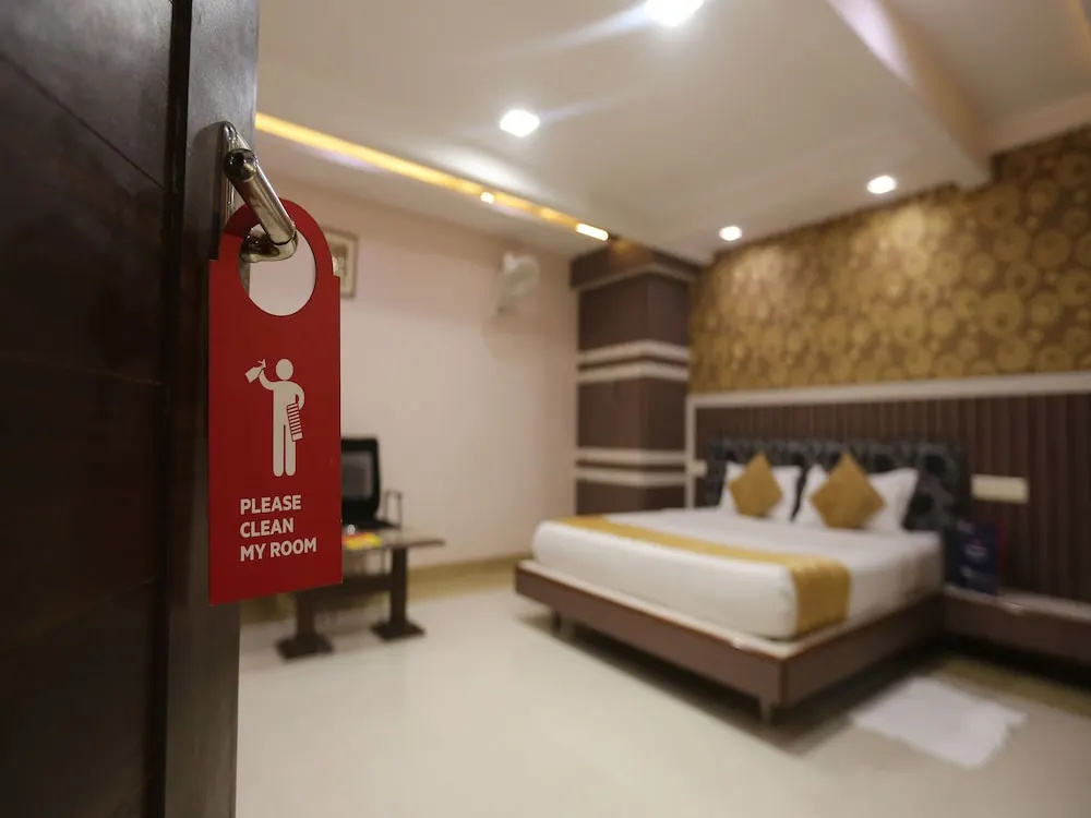 OYO Flagship 4558 The Surbhi - Chambres
