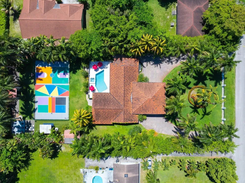 Sultan Villa - Tennis • CT Pool • BBQ