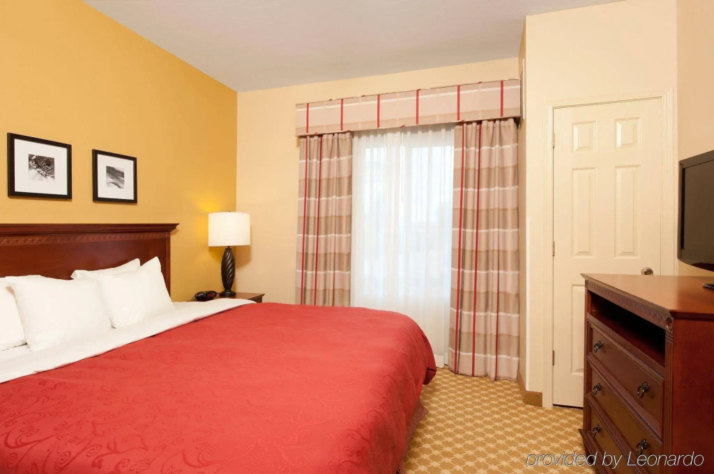 Country Inn & Suites by Radisson, Bloomington-Normal Airport, IL — фото 6