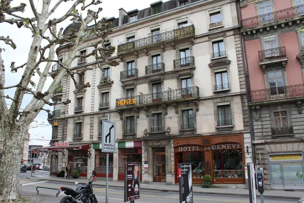 Hotel De Geneve