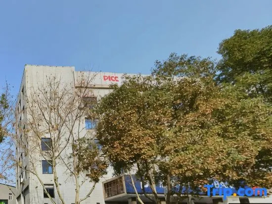Qingmu Li Hotel (Nanjing Dachang Subway Station Xinhua Road) in Nanjing
