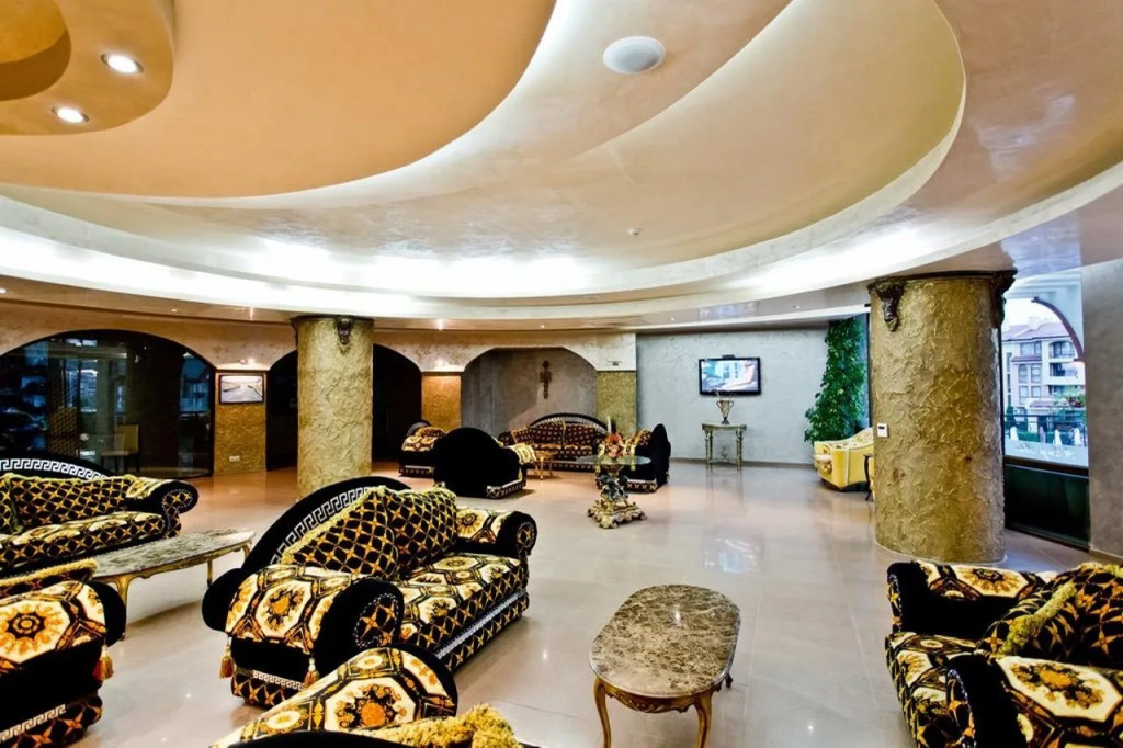 Hotel photo 12