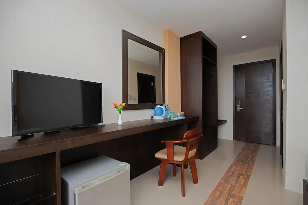 Standard Triple room with balcony
