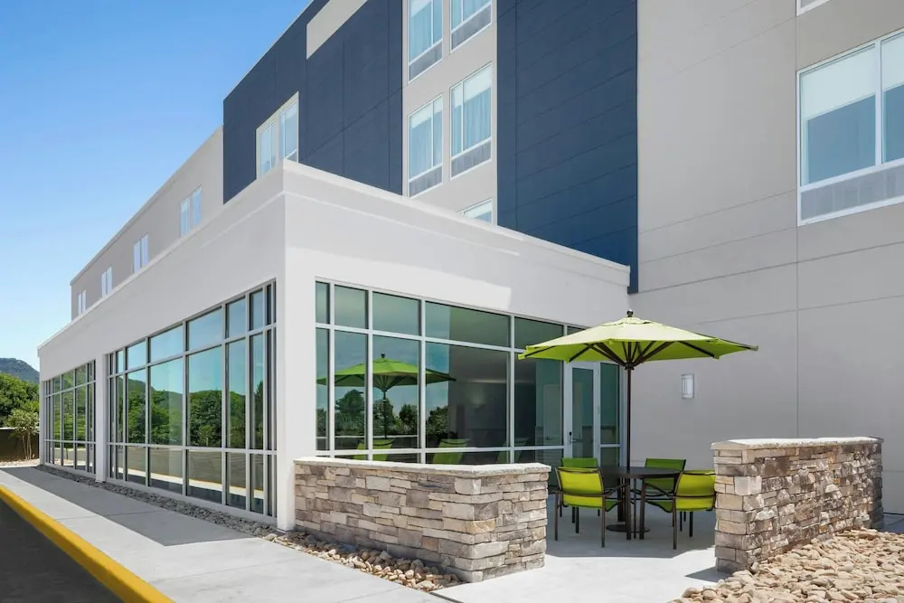 Springhill Suites By Marriott Roanoke North