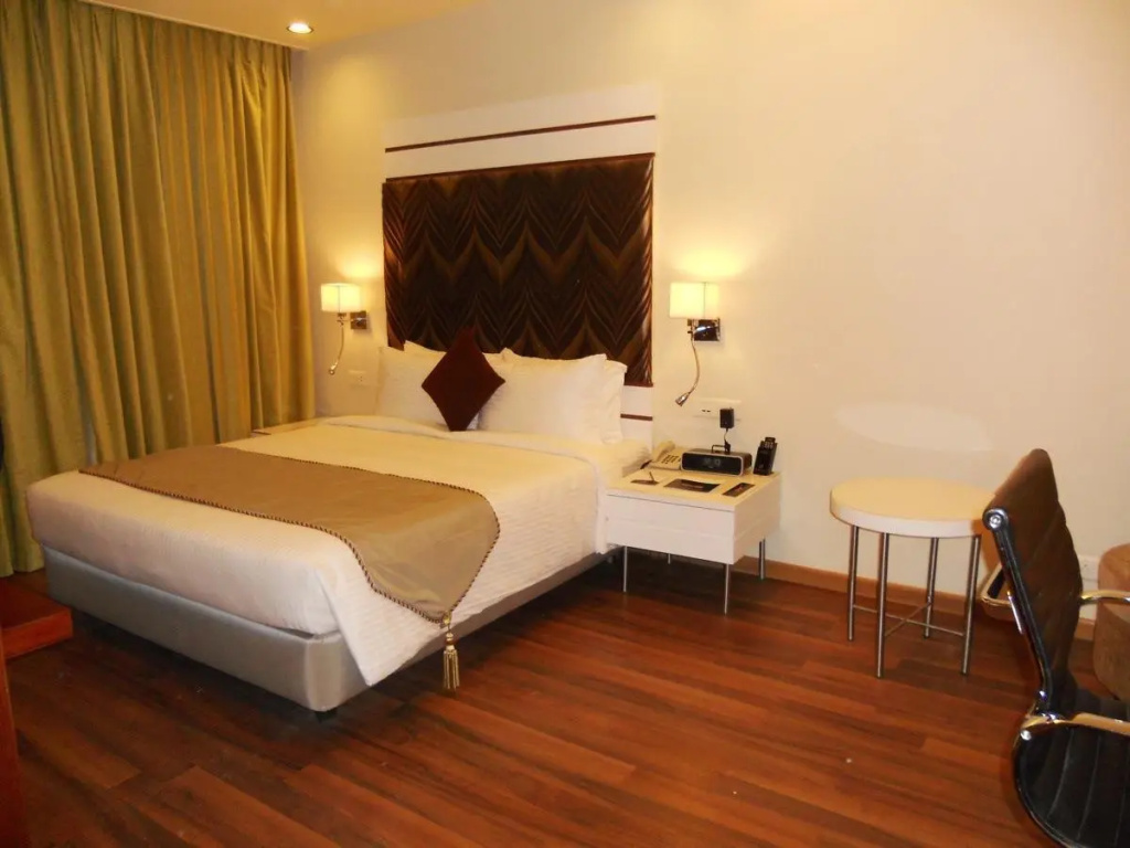 Standard Club room