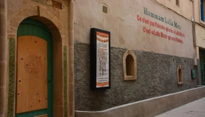 Riad Lalla Mira