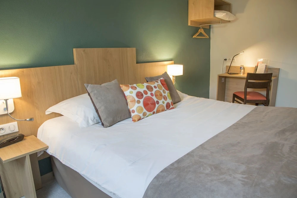 Economy Double room (full double bed)
