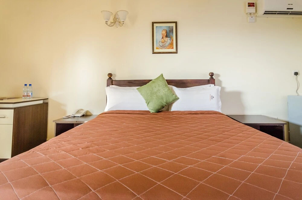 Marie's Royale Hotel - Chambres
