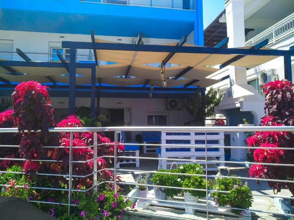 Celeste Deluxe Apartments