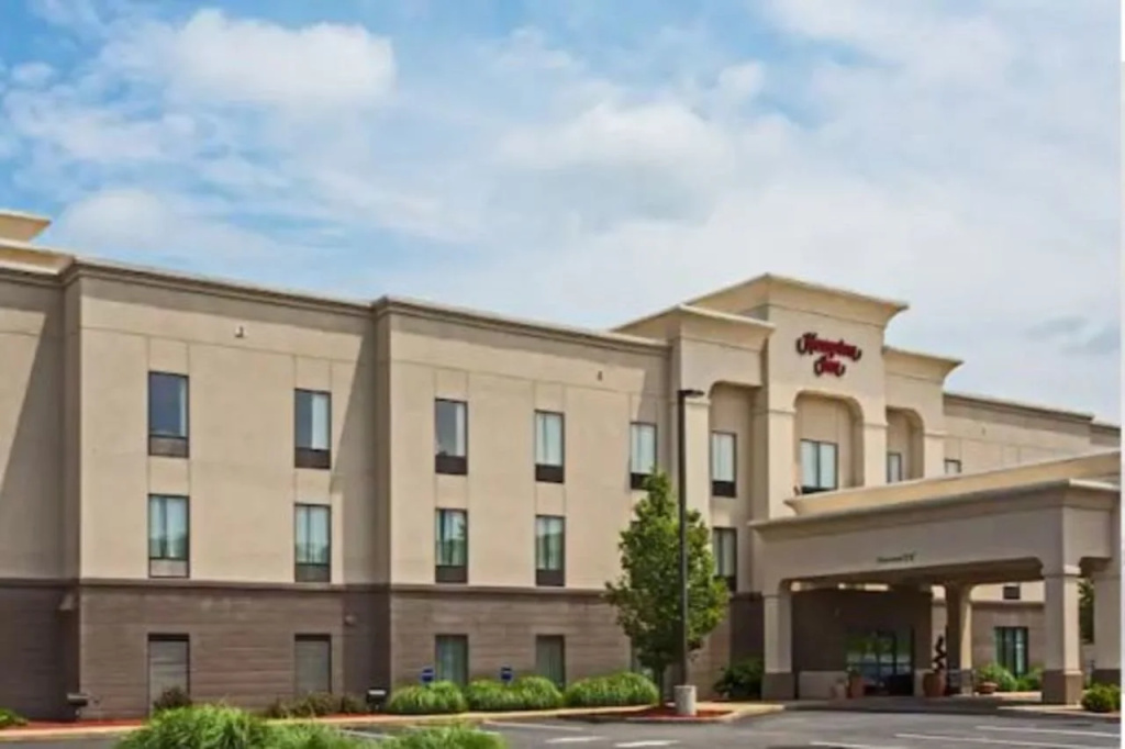 Hotel photo 1
