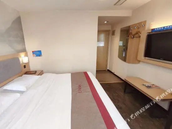 Superior Double room (full double bed)