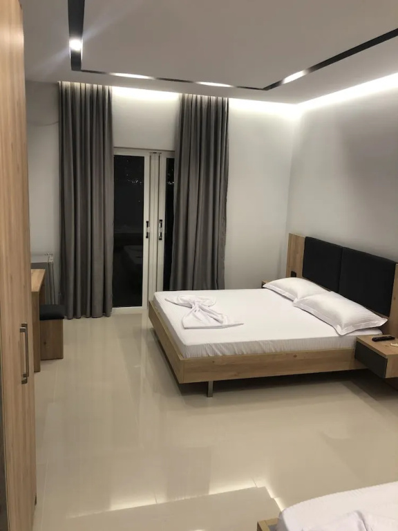 Standard Triple room with balcony and with sea view